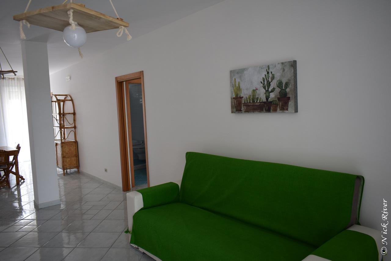 Apartment A Mola di Bari